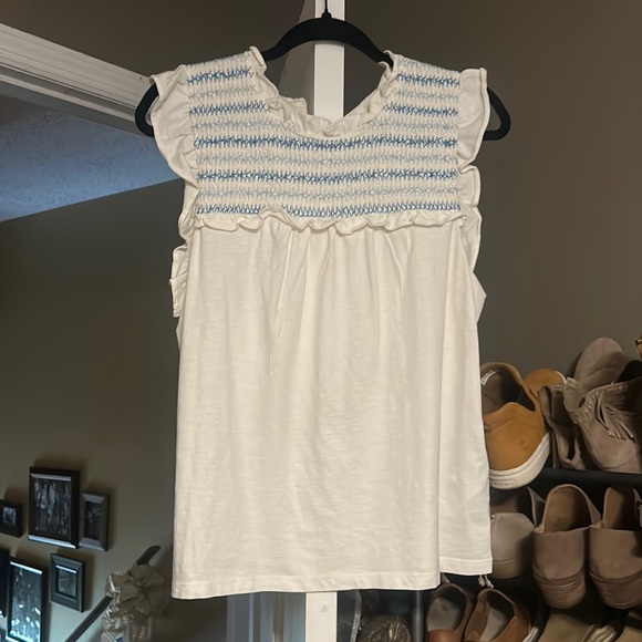 Jcrew smocked sleeveless top, cream + blue - Picture 1 of 3